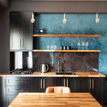 Irina'S Apartments Kutaisi Zewnętrze zdjęcie