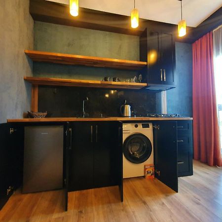 Irina'S Apartments Kutaisi Zewnętrze zdjęcie
