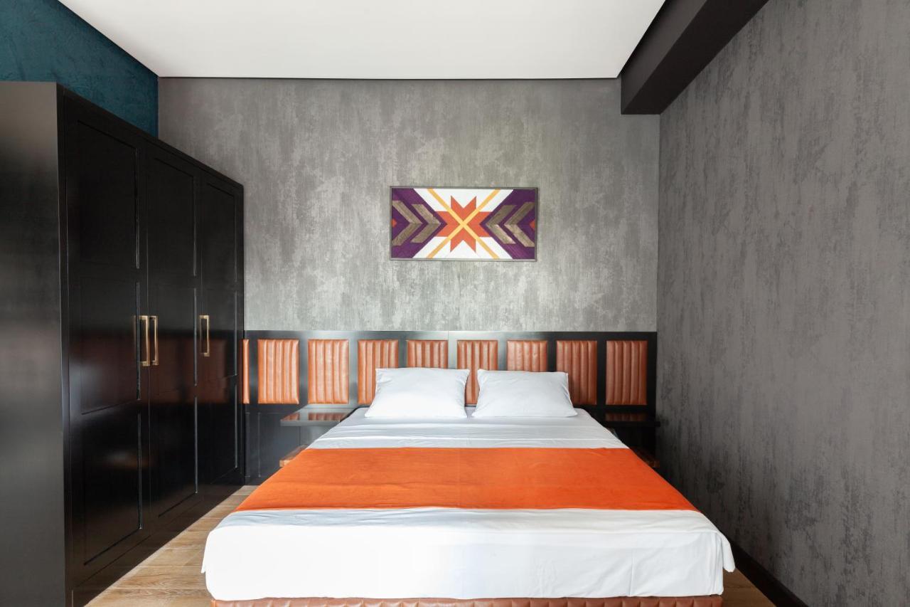Irina'S Apartments Kutaisi Zewnętrze zdjęcie