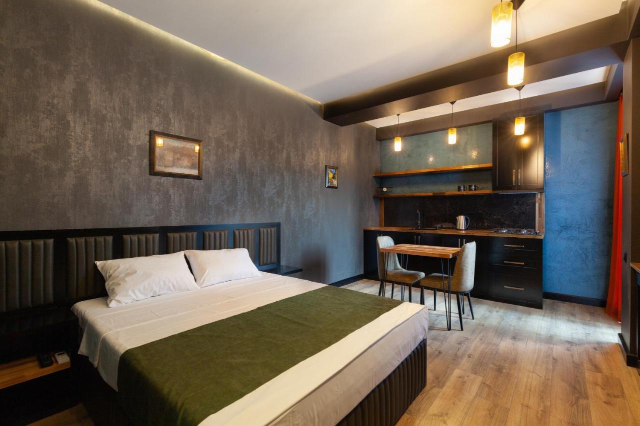 Irina'S Apartments Kutaisi Zewnętrze zdjęcie