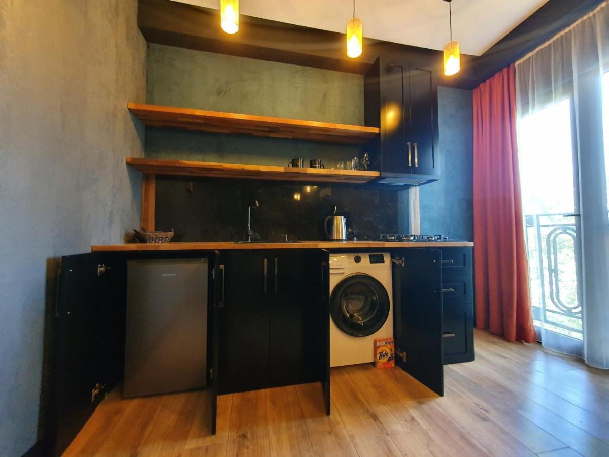 Irina'S Apartments Kutaisi Zewnętrze zdjęcie